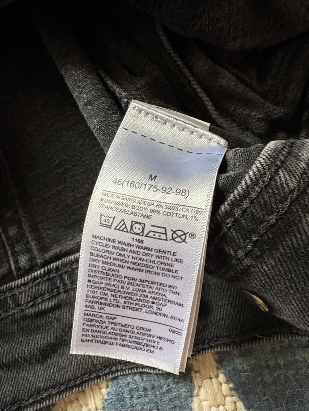 GAP Black Puff Sleeve Jean Jacket